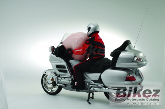 2006 Honda Gold Wing Audio/Comfort/Navi photo